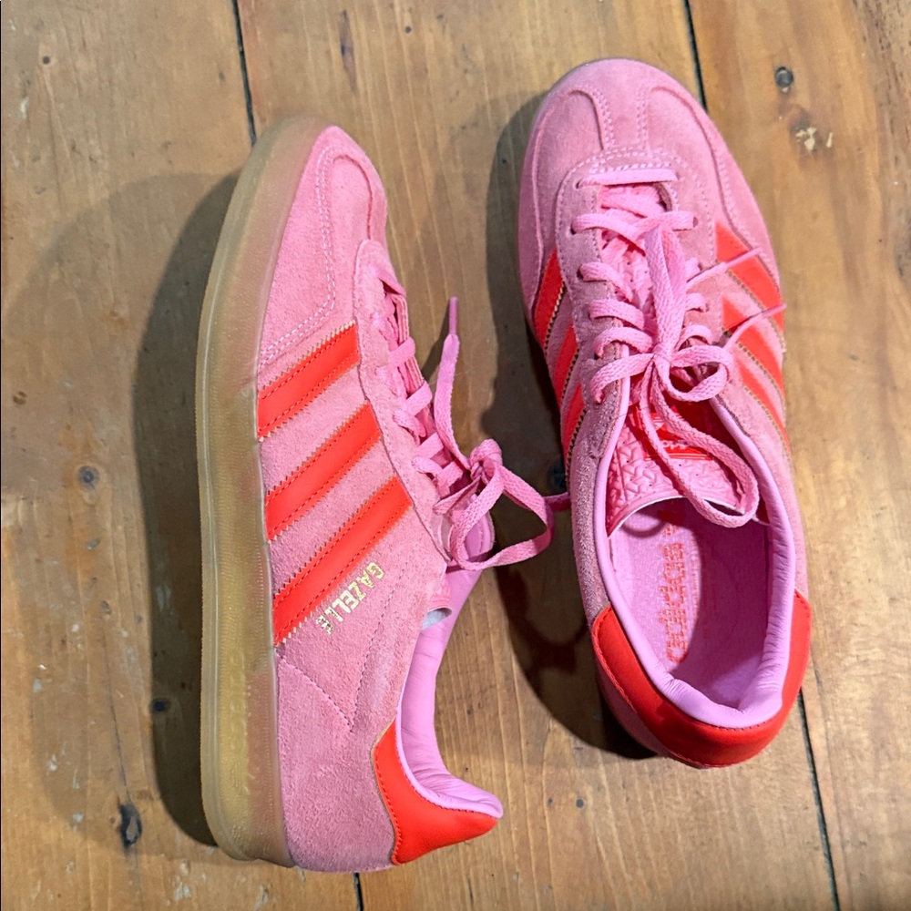Adidas Women's beam pink and red gazelle indoor - Picture 2 of 5